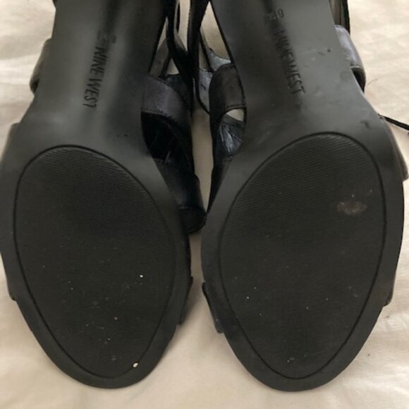 Nine West Artliff Black 4" Leather Heels with Zipper Back and Lace Up  Size 8.5 - Picture 8 of 8